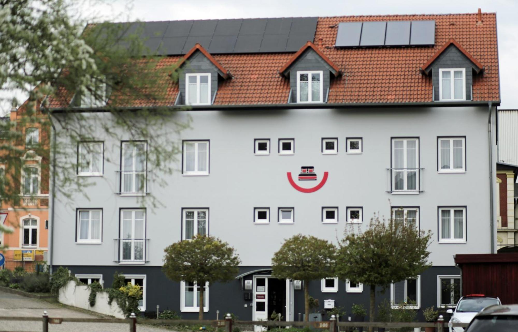 Hotel Zur Sonne Waren  Esterno foto
