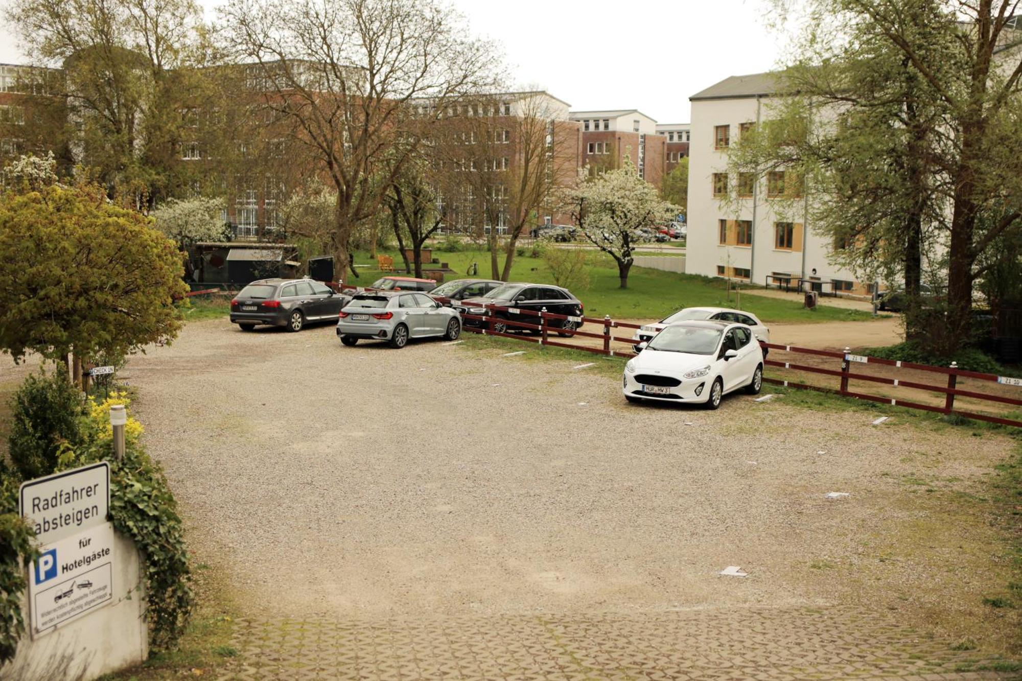 Hotel Zur Sonne Waren  Esterno foto